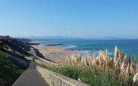 Biarritz , plage Côte des Basques, Beaurivage