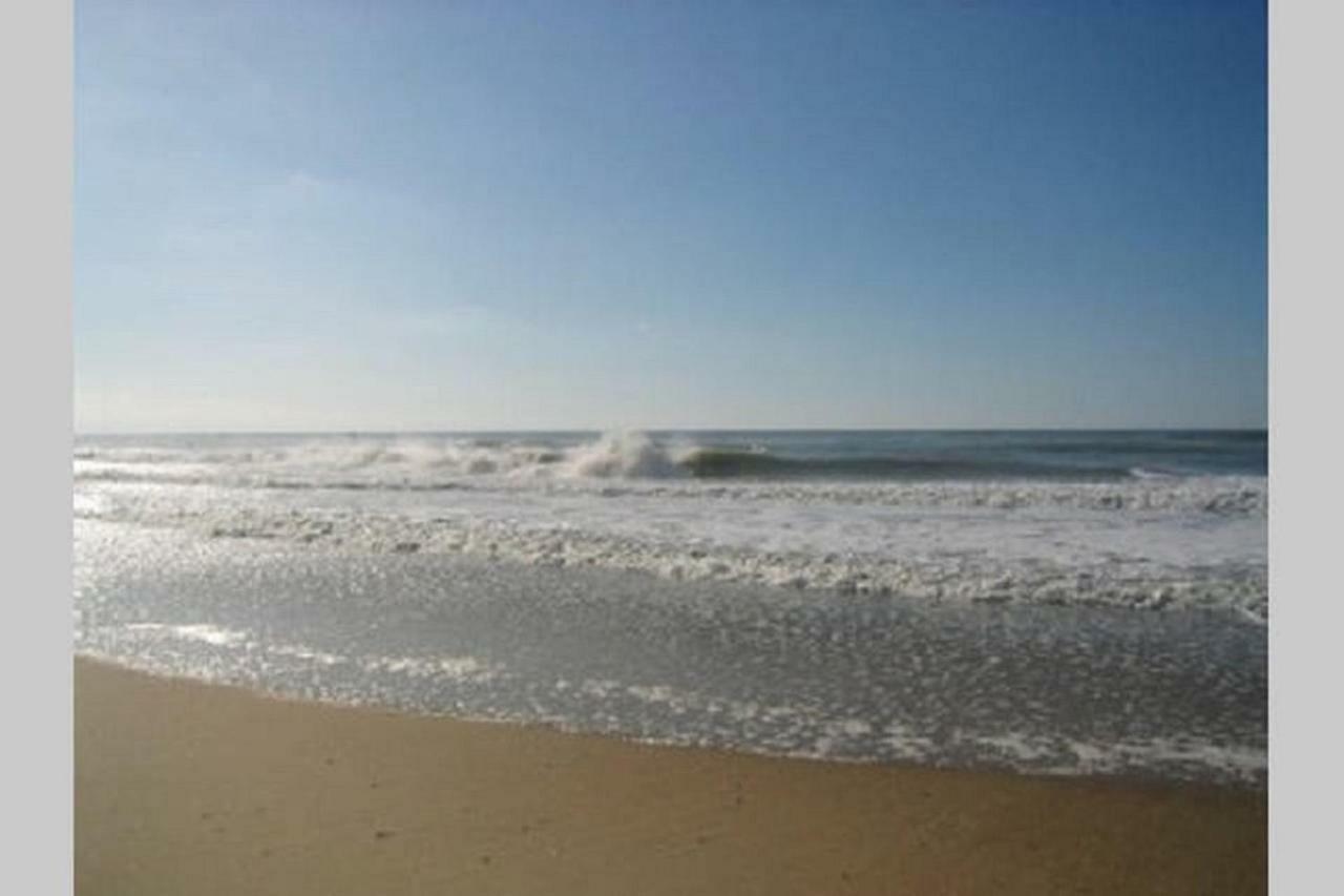 Biarritz , plage Côte des Basques, Beaurivage Extérieur photo